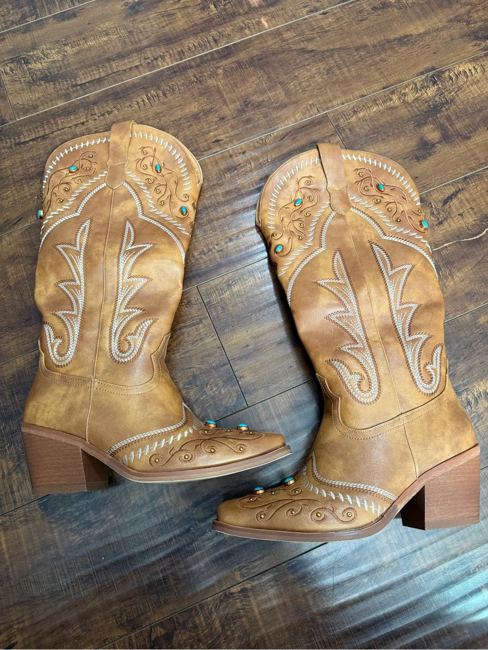 Women's Tan Western Embroidered Boots with Turquoise Accents
